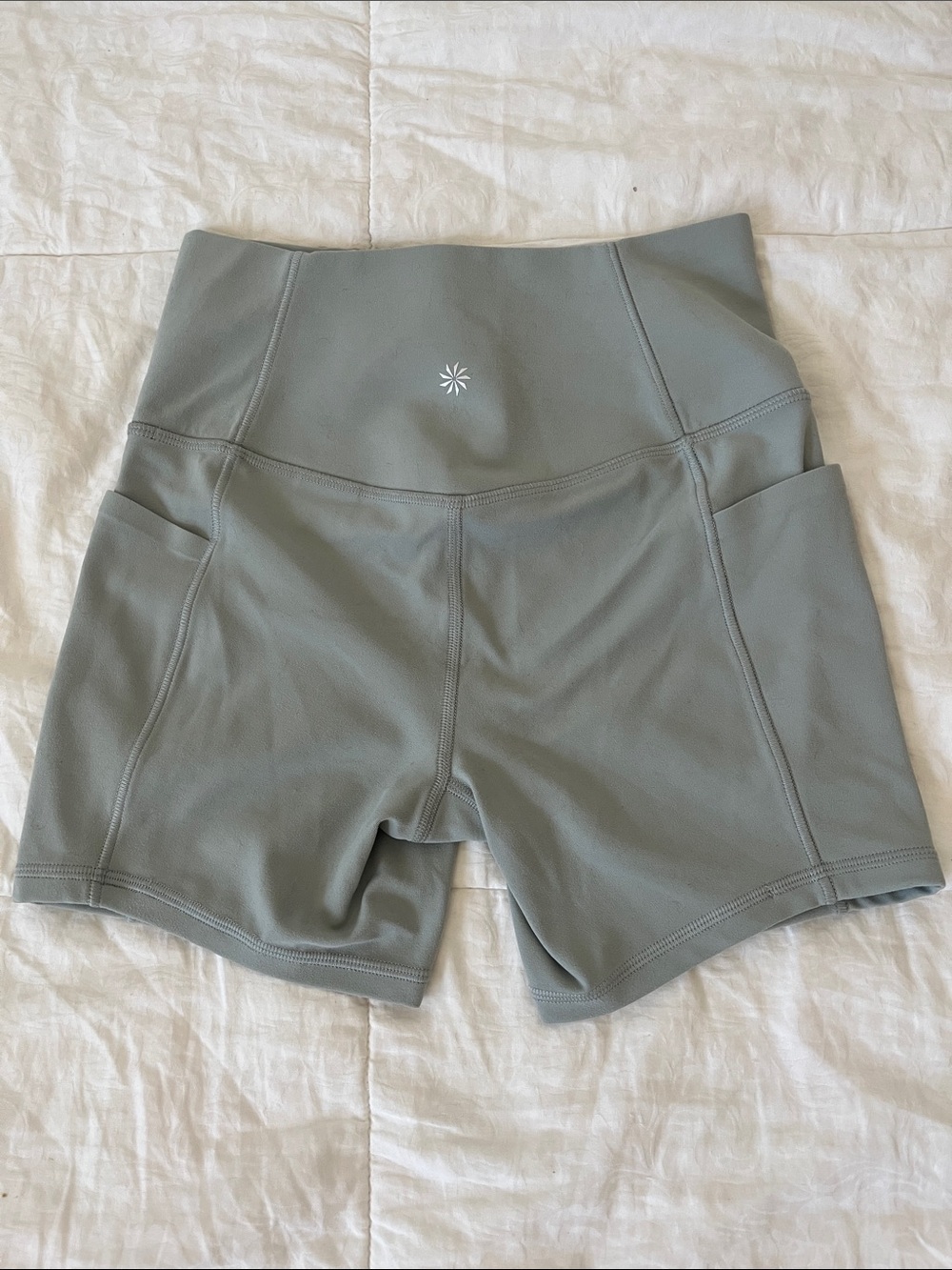 Athleta Salutation Shorts in Sage Green
